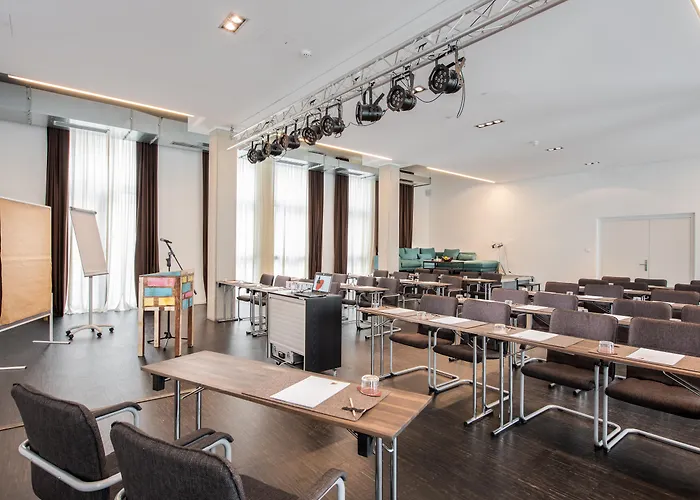 Numa Boxer 4* Berlin