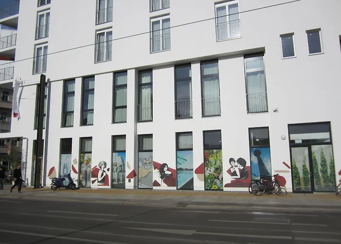 Numa Boxer Aparthotel 4*