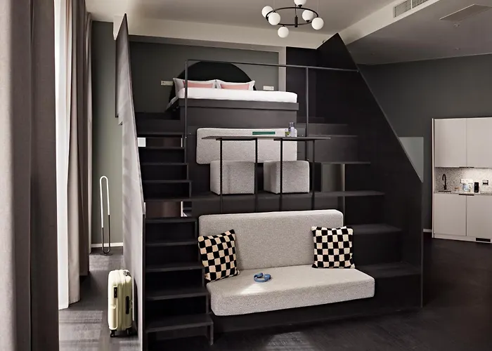 Numa Boxer Aparthotel 4*