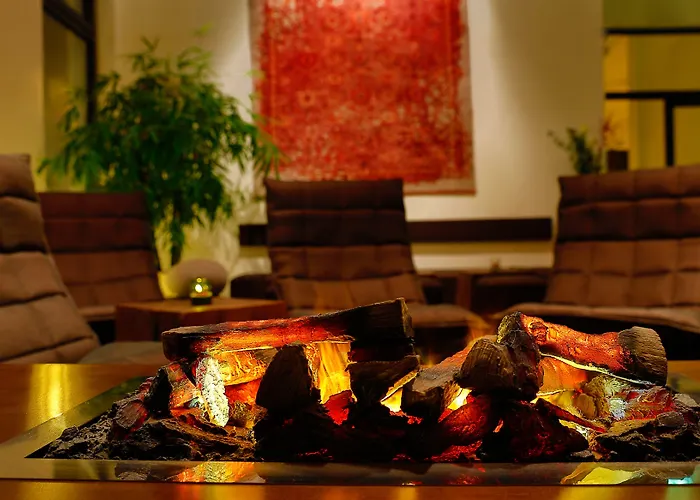 Numa Boxer Aparthotel 4*