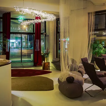 Apartmanhotel Numa Boxer 4*