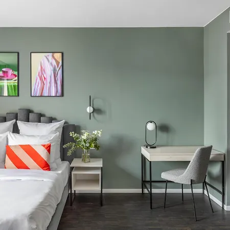 Numa Boxer Aparthotel 4*